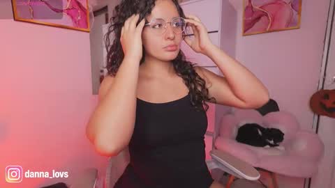 Snapshot of danna_lovs chatting on 10/08/25, 05:43 Danna Lovs online show from 10/08/25, 05:43
