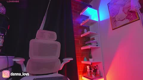 Snapshot of danna_lovs chatting on 10/28/25, 07:16 Danna Lovs online show from 10/28/25, 07:16