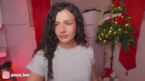 Snapshot of danna_lovs chatting on 12/04/25, 07:11 Danna Lovs online show from 12/04/25, 07:11