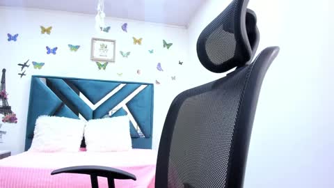 Danna martinezz online show from 01/09/25, 06:27
