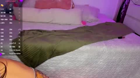 Snapshot of danna_rhodesx chatting on 11/14/25, 06:12 Danna Rhodes online show from 11/14/25, 06:12