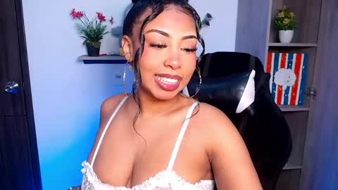 Danna online show from 06/10/26, 10:03