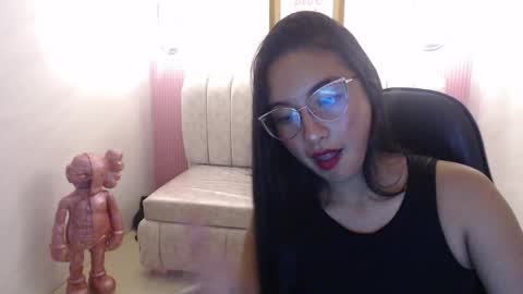Snapshot of danna_sweet_s chatting on 10/23/25, 09:02 danna_sweet_s online show from 10/23/25, 09:02