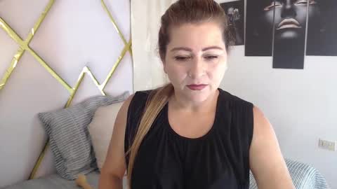 D a n n a   w e s t e r online show from 02/09/25, 06:47