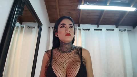 Danna Berlin  online show from 01/05/25, 07:07