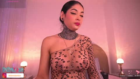 Snapshot of dannaberlin chatting on 11/24/25, 07:24 Danna Berlin online show from 11/24/25, 07:24