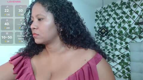 dannaberlin_0 online show from 01/10/25, 12:47