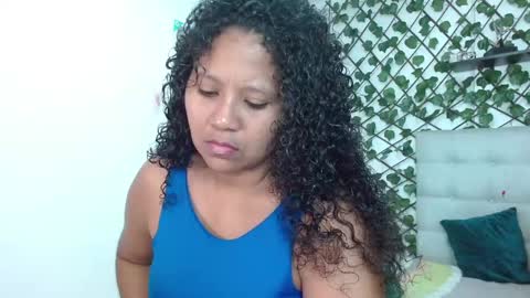 dannaberlin_0 online show from 01/13/25, 12:13