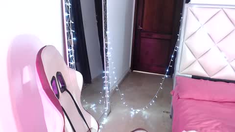 Dannamunoz130 online show from 12/27/24, 12:34