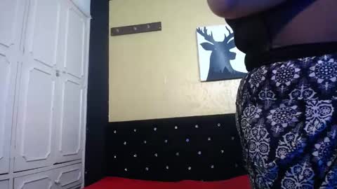 Danna Garza online show from 12/28/24, 04:08