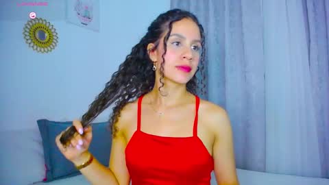 Snapshot of dannagomez07 chatting on 10/02/25, 03:35 The love of your life  online show from 10/02/25, 03:35