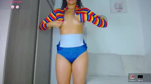 Snapshot of dannagomez07 chatting on 10/26/25, 12:49 The love of your life  online show from 10/26/25, 12:49