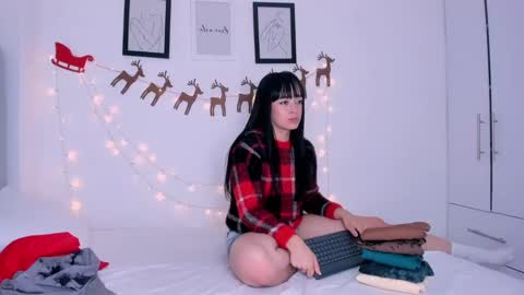 Insta DannaBlueX  online show from 12/17/24, 12:56