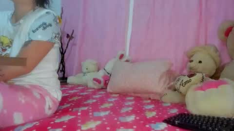 Snapshot of dannajeins chatting on 09/28/25, 02:33 Danna Sofia jeins online show from 09/28/25, 02:33