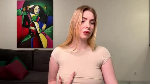 dannamissss online show from 12/10/24, 10:26