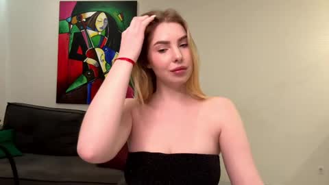 dannamissss online show from 12/27/24, 10:26