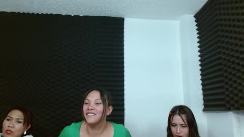 dannamomcerrat online show from 12/06/24, 05:09