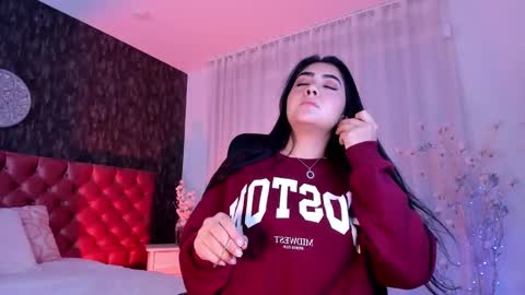 Danna online show from 12/30/24, 01:25