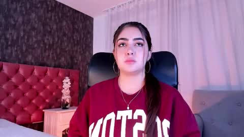 Snapshot of dannastaar chatting on 10/08/25, 02:36 Danna online show from 10/08/25, 02:36