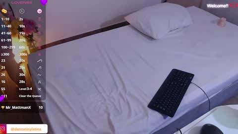 Danna online show from 12/13/24, 07:32