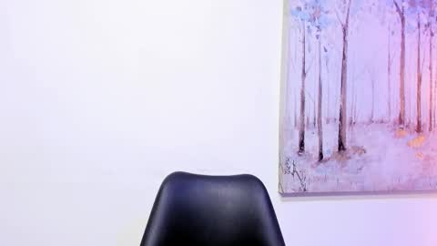 Snapshot of danniakross chatting on 11/18/25, 08:02 danniakross online show from 11/18/25, 08:02