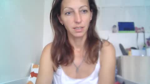 dannica1 online show from 10/05/25, 12:03