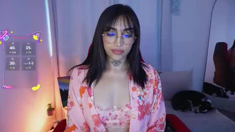 Snapshot of dannielle_ chatting on 01/05/26, 07:39 online show from 01/05/26, 07:39