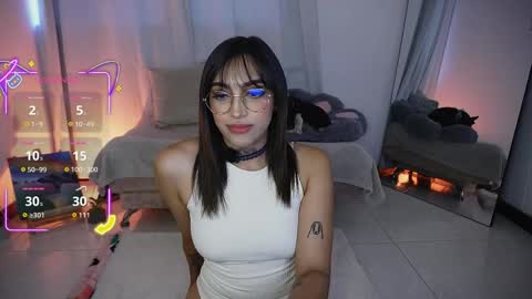 Snapshot of dannielle_ chatting on 05/09/26, 11:48 online show from 05/09/26, 11:48
