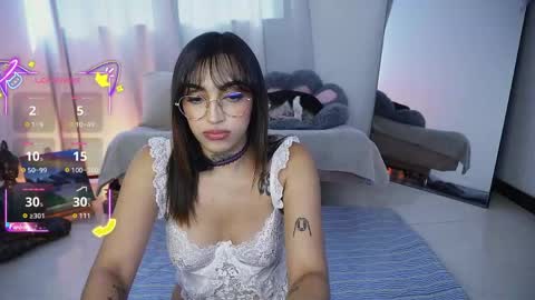 Snapshot of dannielle_ chatting on 05/13/26, 07:55 online show from 05/13/26, 07:55