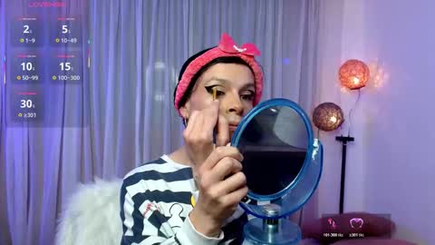 Snapshot of dannihotboy02 chatting on 04/29/26, 10:38 danni online show from 04/29/26, 10:38
