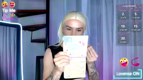 Snapshot of dannihotboy02 chatting on 05/25/26, 02:56 danni online show from 05/25/26, 02:56