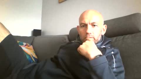 danny81boy online show from 06/09/26, 04:51