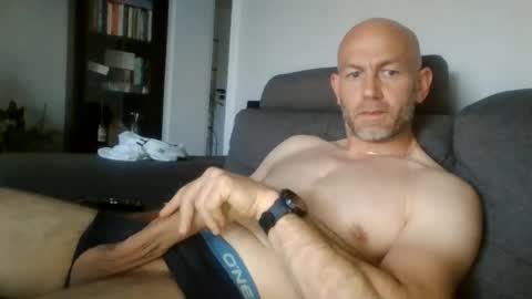 danny81boy online show from 06/25/26, 04:22