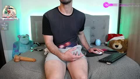 Danny and Alex online show from 12/30/24, 04:20