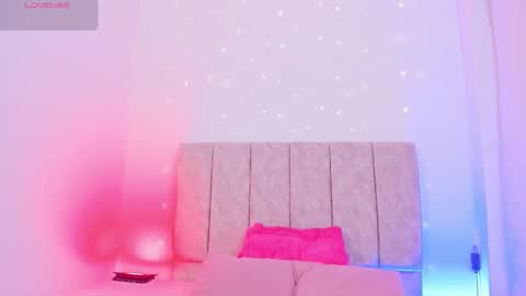 Snapshot of danny_smith12 chatting on 10/24/25, 10:11 DANNY online show from 10/24/25, 10:11