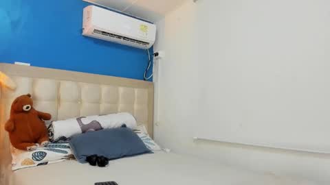 Danny online show from 12/22/25, 01:57