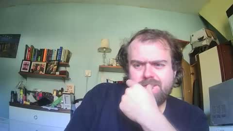 Snapshot of dannyb0y95 chatting on 11/21/25, 10:58 Danny online show from 11/21/25, 10:58