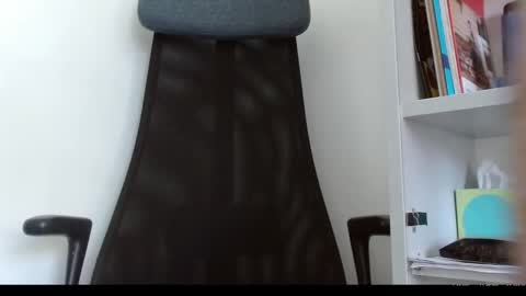 Snapshot of dannyfunboy chatting on 11/11/25, 11:27 Danny online show from 11/11/25, 11:27