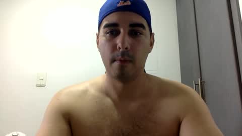 Snapshot of dannyhot9 chatting on 02/02/25, 01:41 Dannyhot9 online show from 02/02/25, 01:41