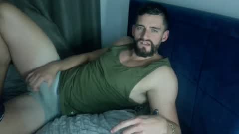 Naughtystr8D online show from 12/05/24, 04:23