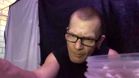 dansone21 online show from 09/19/25, 04:47