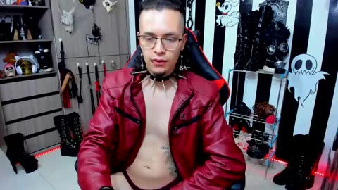 Snapshot of dante_infernos chatting on 12/13/24, 06:16 Dante online show from 12/13/24, 06:16