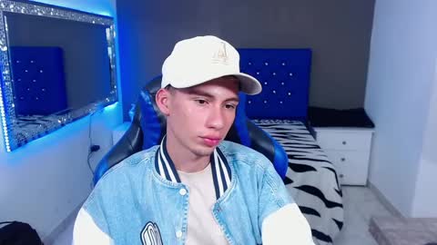 Snapshot of dante_tompson chatting on 01/28/25, 01:05 Dante online show from 01/28/25, 01:05