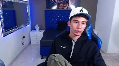 Snapshot of dante_tompson chatting on 03/02/25, 04:53 Dante online show from 03/02/25, 04:53