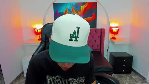 Snapshot of dante_tompson chatting on 03/11/25, 03:23 Dante online show from 03/11/25, 03:23