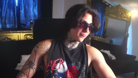 Snapshot of dantecoppolaa chatting on 02/08/25, 03:42 Dante coppola online show from 02/08/25, 03:42