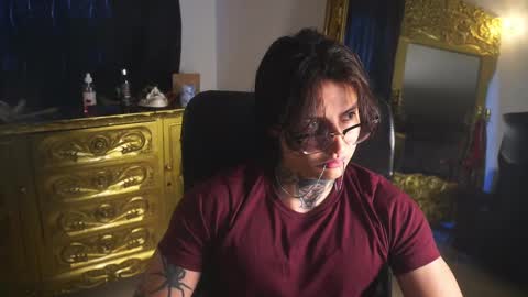 Snapshot of dantecoppolaa chatting on 02/19/25, 10:09 Dante coppola online show from 02/19/25, 10:09