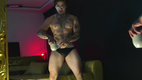 Snapshot of dantecoppolaa chatting on 10/10/25, 11:59 Dante coppola online show from 10/10/25, 11:59