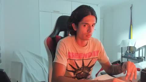 X Dante7373574 online show from 11/08/25, 11:03