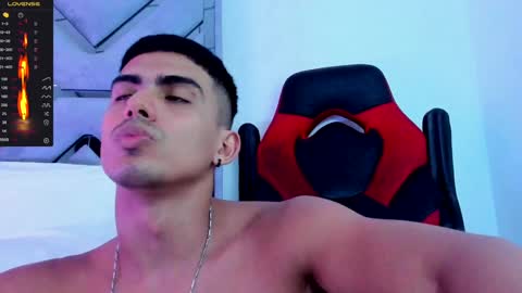 Snapshot of danterouxx chatting on 02/03/25, 10:21 Dante online show from 02/03/25, 10:21